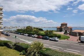 Appartement avec vue exceptionnelle sur la baie des Sables - 4 pers
